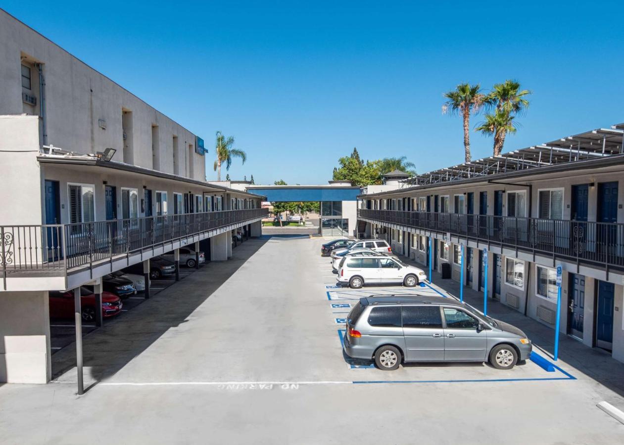 Motel 6-Anaheim, Ca - Convention Center Extérieur photo